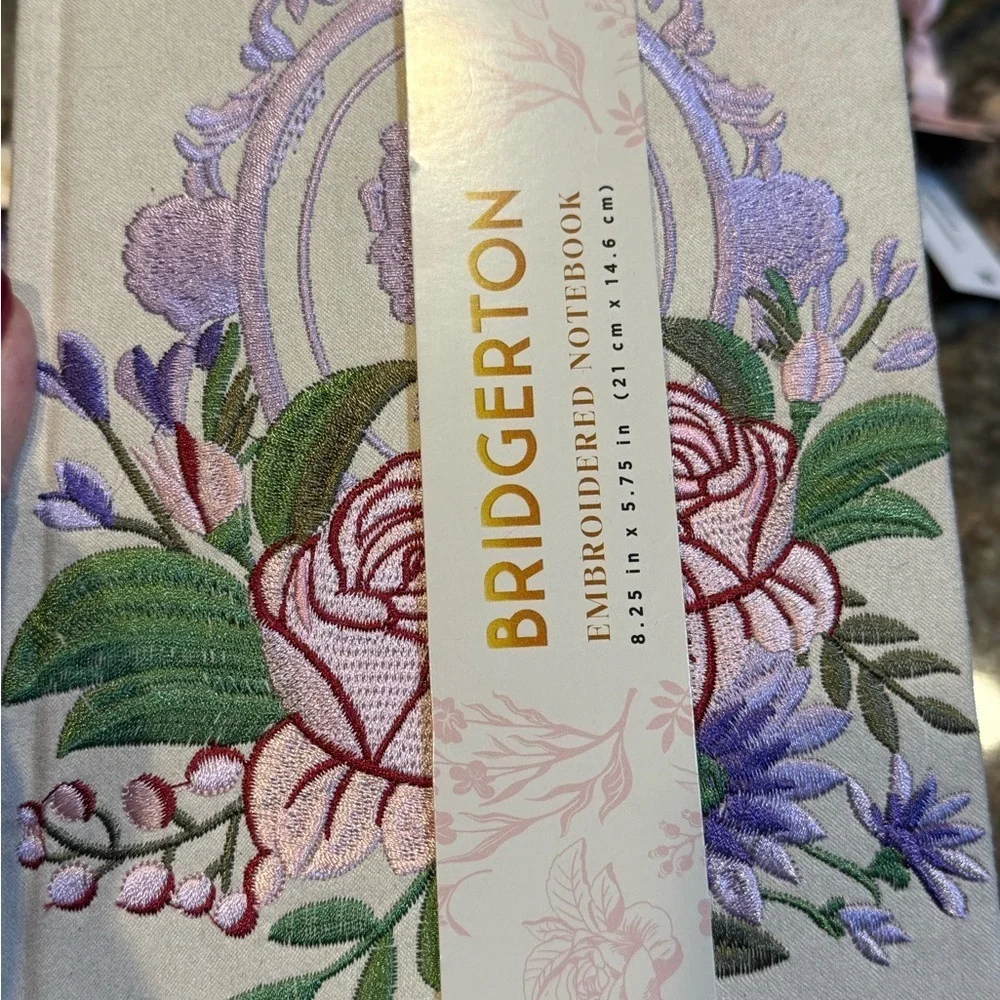 Bridgerton Stationery Notebook Ribbon Flowers and Bath Beads Set BRAND NEW